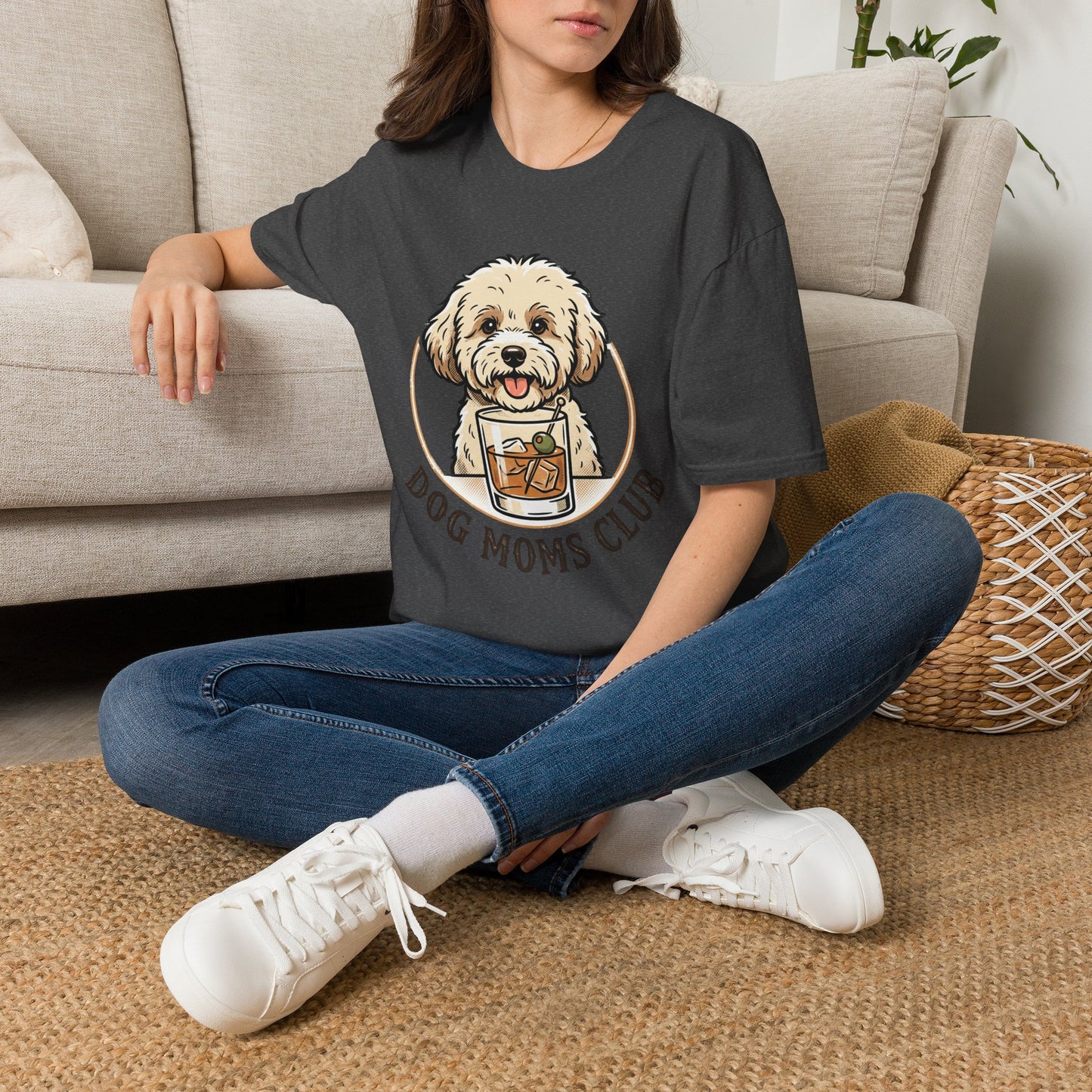 Dog Moms Club T-Shirt — Cute Doodle Dog Graphic Tee