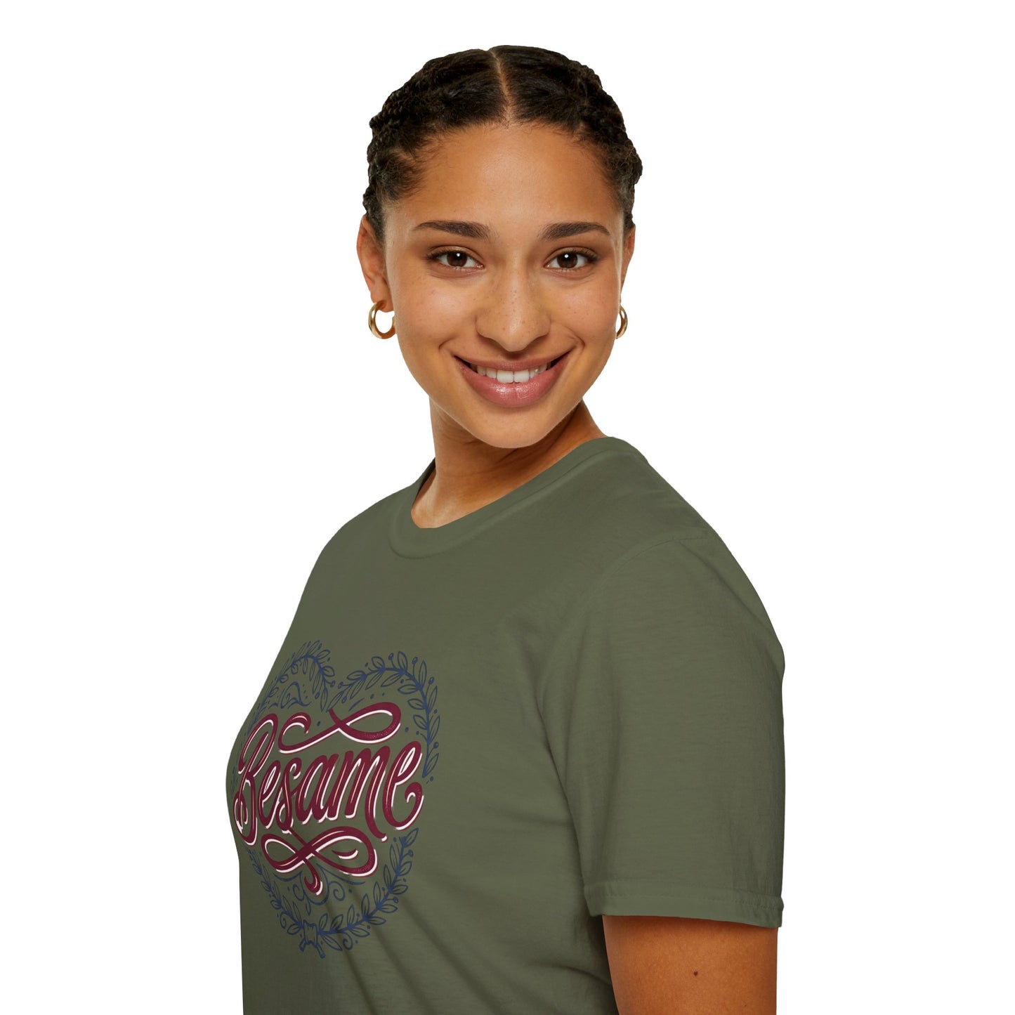 Besame Heart Graphic T-Shirt