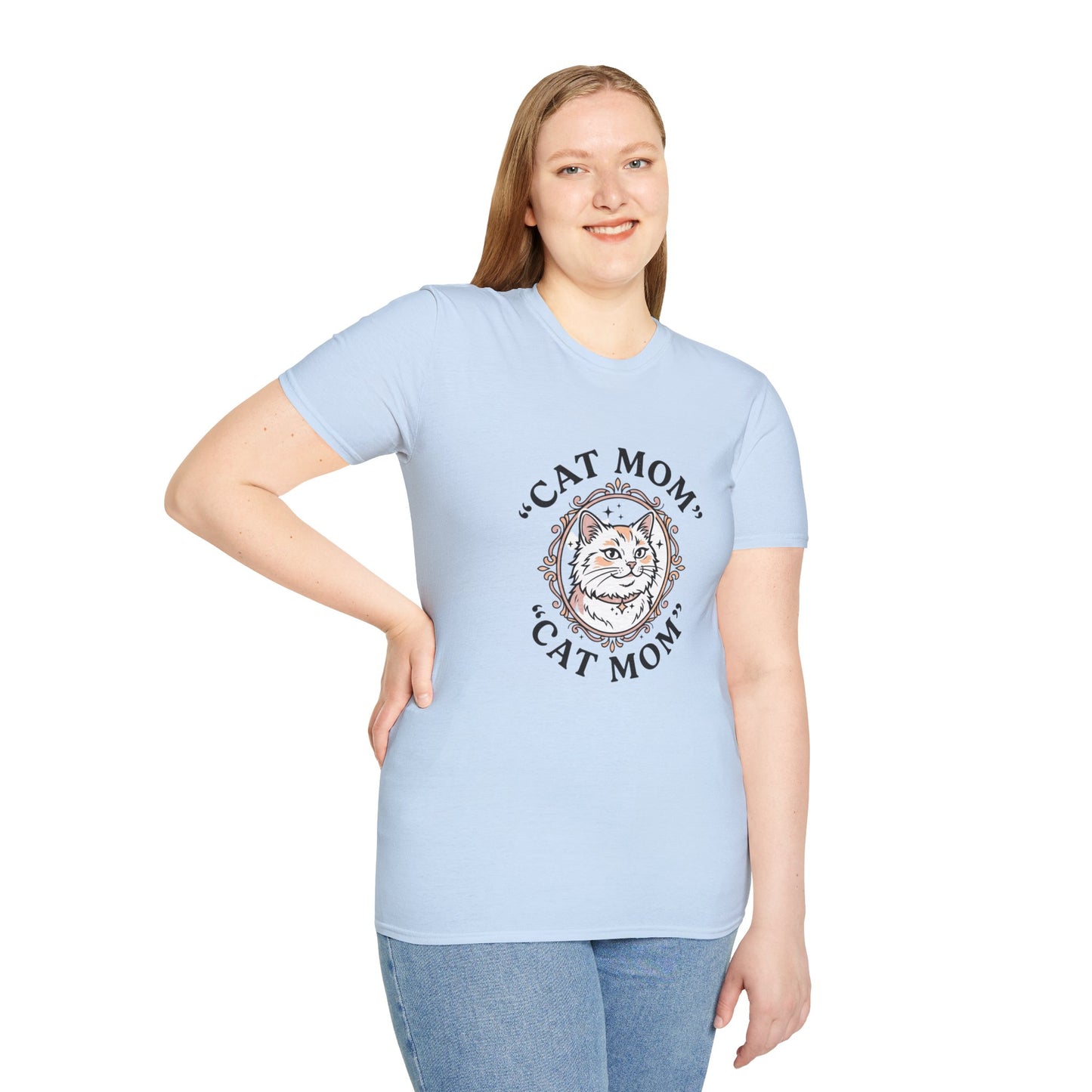 Cat Mom T-Shirt — Cute Vintage Cat Portrait Tee for Cat Lovers