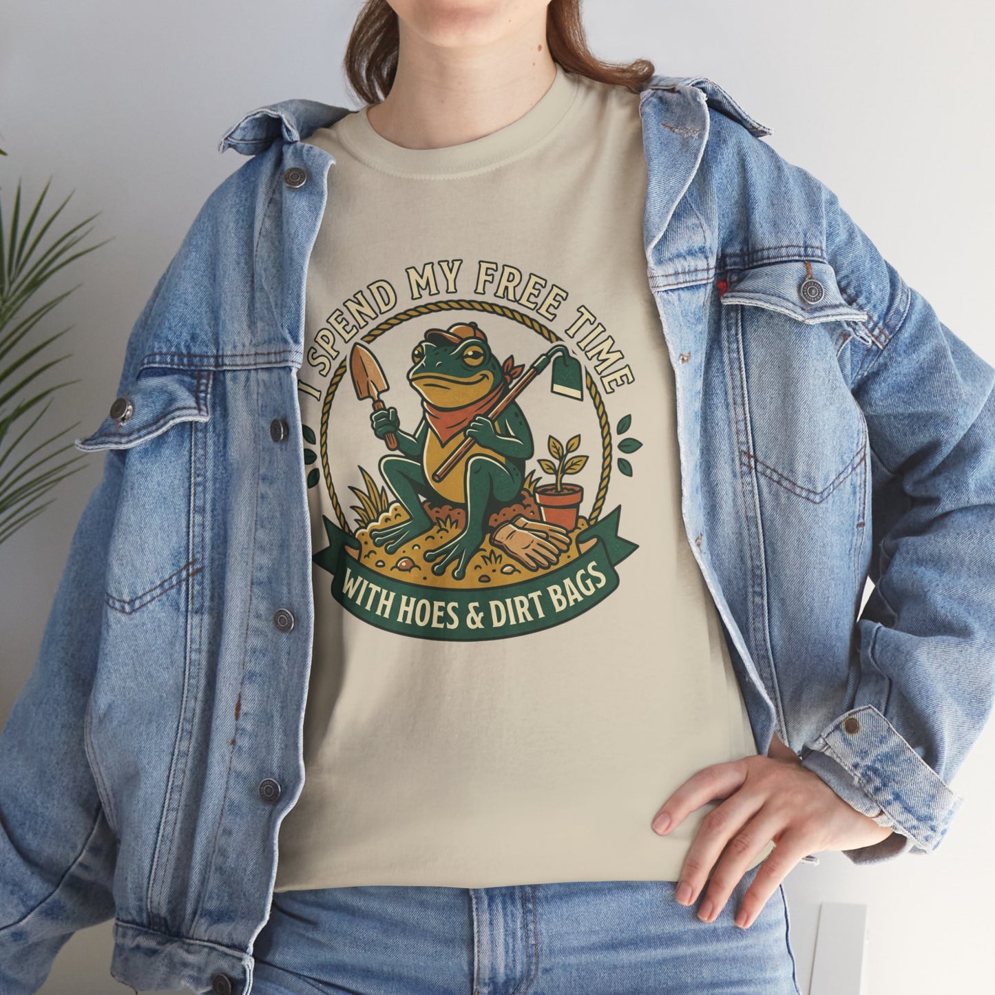 Gardening Frog T-Shirt — "I Spend My Free Time With Hoes & Dirt Bags" Funny Garden Tee