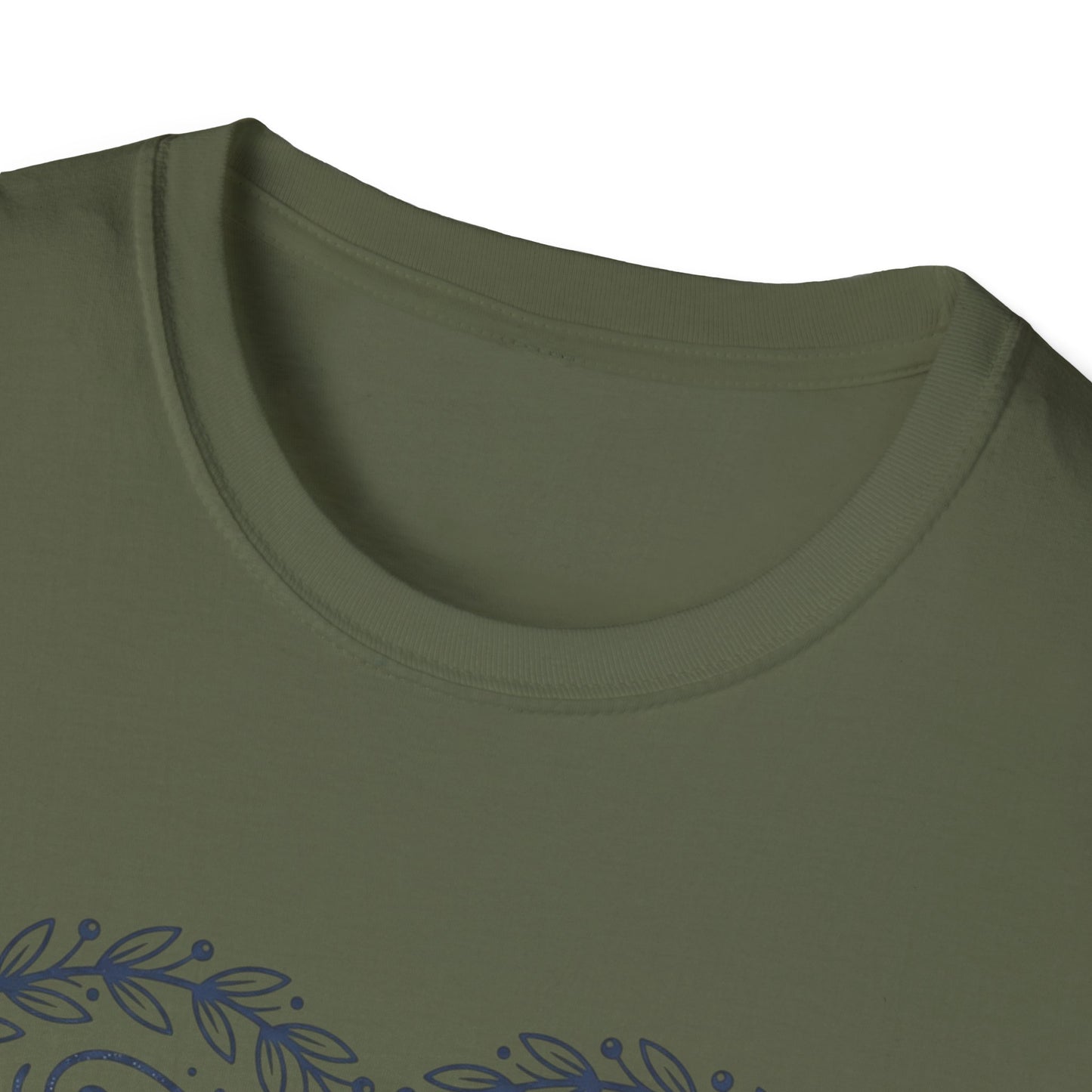 Besame Heart Graphic T-Shirt