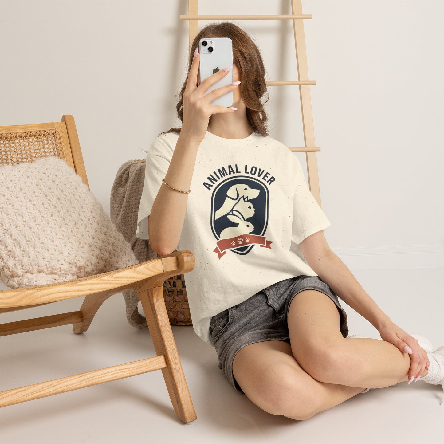 Animal Lover T-Shirt — Retro Pet Badge Tee (Dogs & Cats)