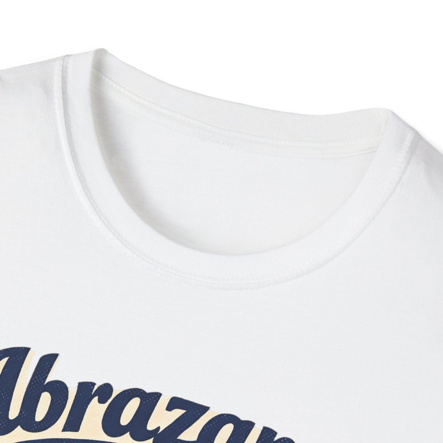 Abrázame Heart Hug T-Shirt — Spanish Love Graphic Tee