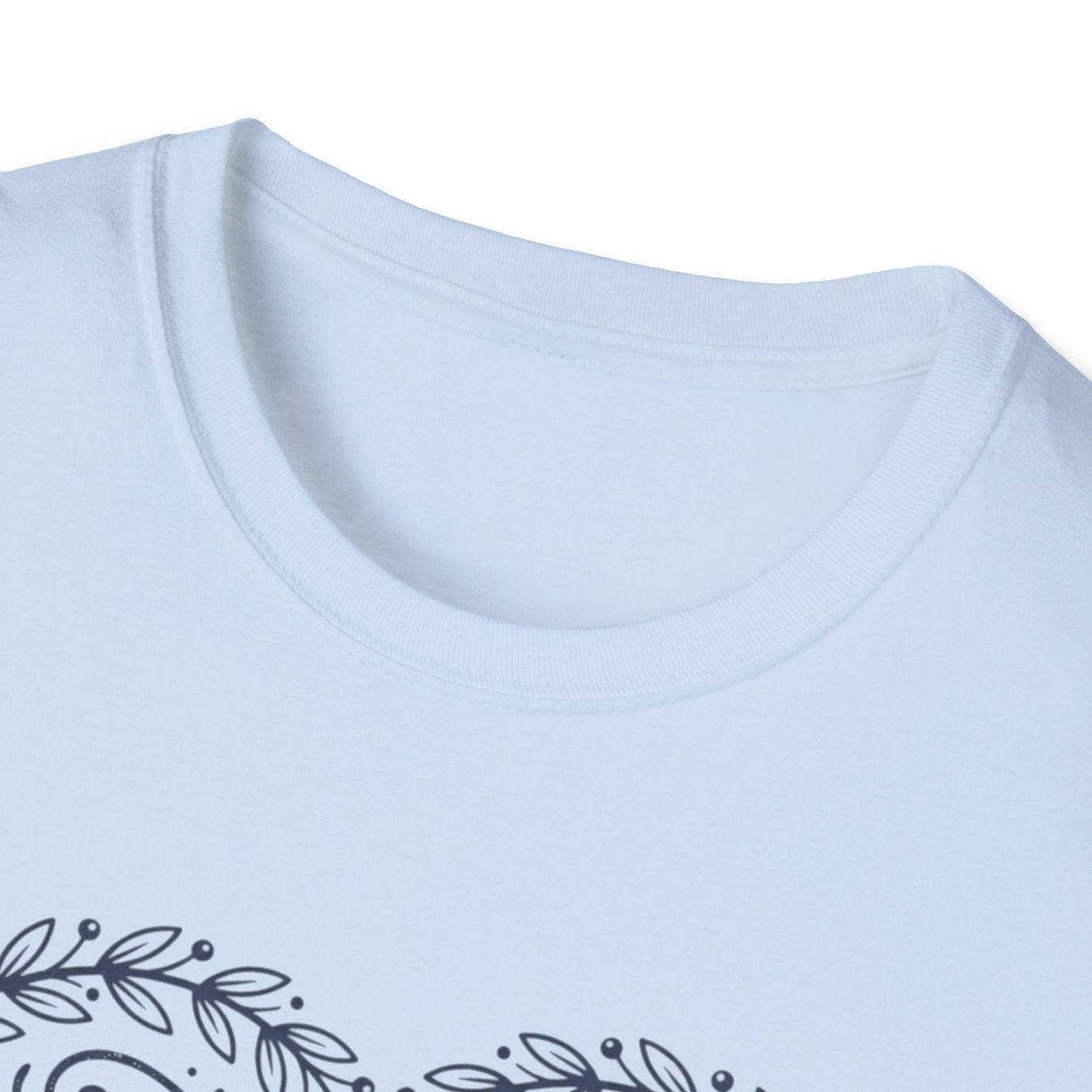 Besame Heart Graphic T-Shirt