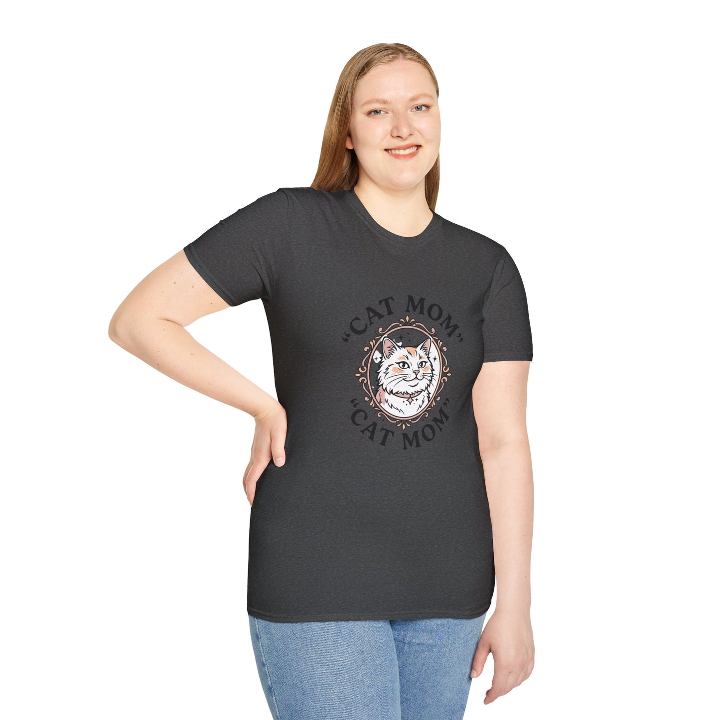Cat Mom T-Shirt — Cute Vintage Cat Portrait Tee for Cat Lovers
